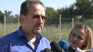 A29E49ED-3F16-4515-88F8-5950F2F6F927