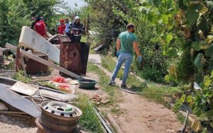 B2373334-3960-4A8D-8DF2-AFAD18F77A33