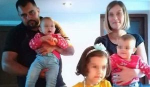 19C0D612-2AC0-4F14-8236-B2A9C2383E04