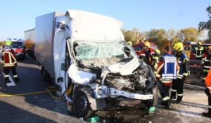 37B421DA-0697-486D-8D8E-2A9B0E85FD11