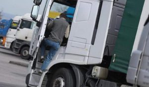 7BAAF7C0-7507-41FA-93D0-C21A8DE33937