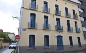 80919886-A3EE-4C75-81AE-64001ADA6249