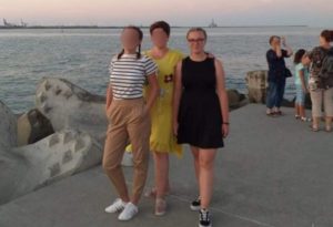 F0FABB41-E1C1-4D83-9627-84F6071452D5