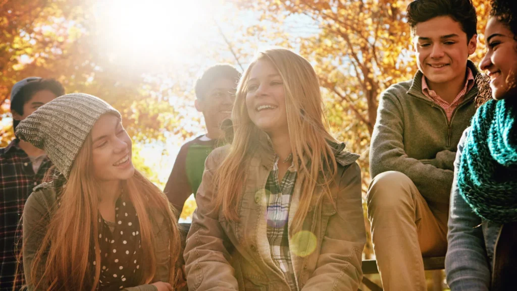 elevi-scaled-e1769840025619-1536x865