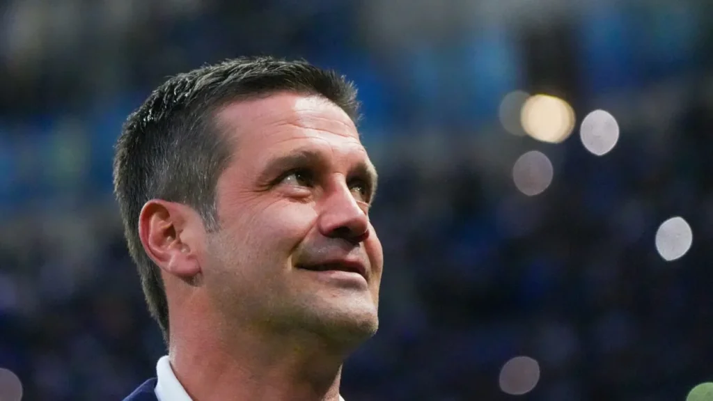 https___www.prosport.ro__wp-content_uploads_2026_05_cristi-chivu-jackpot-prima-de-titlu-6-000-000-de-euro-1400x904
