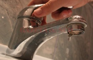 Un cartier craiovean rămâne o zi fără apă