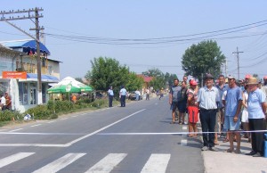 Dolj: Poliţiştii au descoperit mai multe bunuri furate din maşini, în localitatea Moţăţei