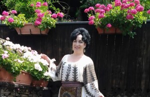 InterviuInterviu cu interpreta de muzică populară Marcela Nanu