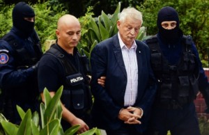 SORIN OPRESCU va fi dus înapoi în arest. Medicii spun că edilul poate fi transferat