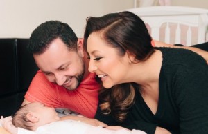 Asta sigur nu stiai despre ea! Andra merge in fiecare duminica la biserica! Isi ia si copiii cu ea! Cantareata e extrem de credincioasa