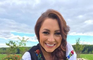 Vedetele sărbătoresc Ziua Naţională a României! Cum s-au pozat de 1 Decembrie