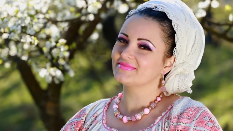 Cântăreața de muzică populară Silvana Rîciu a slăbit 11 kilograme în două luni! Ce dietă a ținut