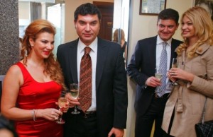 Am aflat cum i-a prins Mihaela pe Borcea si pe Valentina Pelinel! Totul e inregistrat pe camerele video