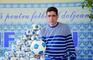 S-au încins spiritele între candidații la șefia AJF Dolj