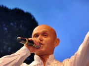 Un cunoscut cantaret de muzica populara se afla in stare grava la spital! Alexandru Jidveianu este internat la Sangeorgiu de Padure dupa ce i s-a facut rau