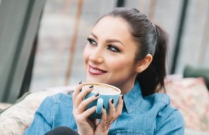 Andra da tot din casa