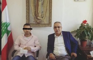 Îl caută toate serviciile secrete fără niciun rezultat! În schimb, el se relaxează departe de România!