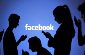 Facebook are probleme! Ce se întâmplă cu reţeaua de socializare