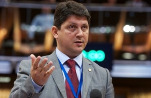 DNA cere sesizarea Parlamentului pentru începerea urmăririi penale faţă de Titus Corlăţean în Dosarul Diaspora