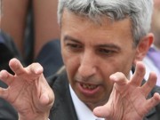 Dan Diaconescu traieste in teroare la Jilava! Inchisoarea este plina de lighioane veninoase. Arata ingrozitor, iar muscatura lor e veninoasa