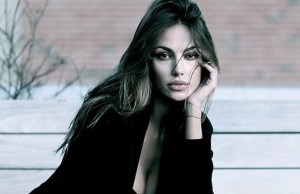 Milionarului bucureştean care ar fi dat orice pentru MĂDĂLINA GHENEA i s-a îndeplinit visul! După ce a spus că şi-ar da un rinichi pentru ea, acum…