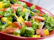 Cura de slabire cu fructe si legume! Pierzi 7 kilograme in 7 zile!