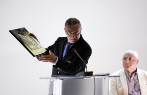 Mircea Sandu atacă dur sentinţa: „N-am comis nicio faptă. E o ruşine, o bătaie de joc. Cât a dat instanţa? Un miliard? Poate de lei vechi! Să-mi ia banii din pensie!”. Dragomir: „Facem recurs!”