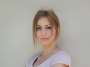 Oglindă, oglinjoară, ghicim şi fără tine! Ea este cea mai frumoasă „primăriţă” din România! La 31 de ani, va transforma Petrişul în rai!