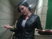 Regina de la Madrid s-a făcut stăpână peste clanurile din întreaga ţară! Ea este prima femeie lider al lumii interlope din România!