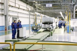 14-15_Ford87619_C_39-465x215