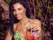 Ce face Adelina Pestrițu în timp ce prietenii spun că a fost înșelată de Speak