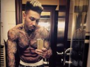 Alex Velea s-a lăsat filmat așa chiar de ziua lui! A recunoscut că nu-i treabă ușoară: ”Era să-mi sară ochii!”