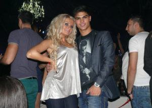 media_147203053900304800