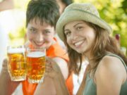 10 motive pentru care trebuie să bei bere mai des! Cel de-al nouălea este cel mai important
