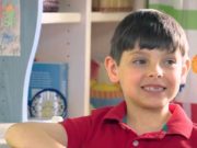 Copiii minorii nu mai au voie să apară în reclamele pentru produse alimentare