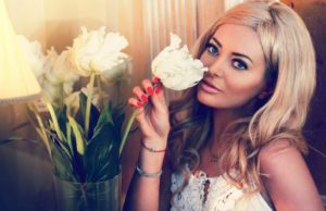 Cum a devenit Delia din România mai scumpă decât Rihanna sau Madonna