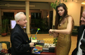 El a făcut-o pe Moni din Cenușăreasă, prințesă! Imagini de colecție din familia Columbeanu!