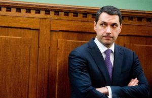 Ungaria nu a scăpat de cota obligatorie de refugiaţi, iar oficialii maghiari nu sunt ÎNCÂNTAŢI: „Germania îi triază pe migranți și-i alege pe cei de care are nevoie”. România s-a CONFORMAT