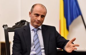 Ministrul Agriculturii, afirmaţie şocantă: Banii fermierilor ajung la imigranţi