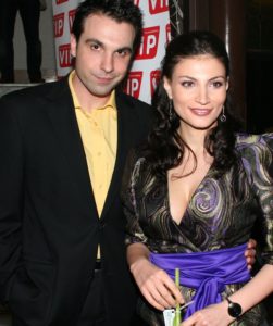 0-328499-uioanaginghina