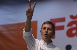 Mesajul lui Dacian Cioloș pentru cele 9 milioane de români care s-au prezentat la urne