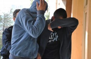 Cei doi elevi la teologie au bătut și ucis în stradă un tată a doi copii. ”Și-au recunoscut faptele, regretă”, a declarat avocata apărării