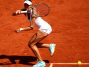 Ciudatul caz al Magdei Linette, adversara Simonei din turul 2: „Nu se știe de ce mi se întâmplă. Nu pot face nimic, doar să aștept următorul atac.”