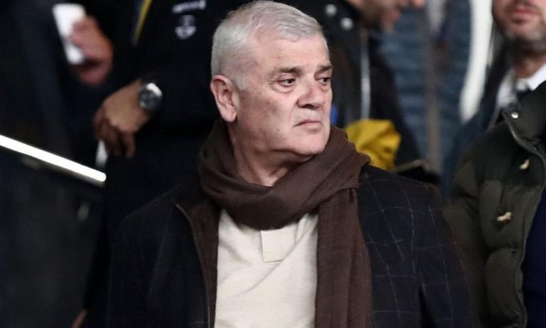 „Închisoarea este plină de români. Oare au doctoratul în furat?” Derapaj grav al patronului de la AEK Atena