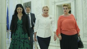 135DA352-9131-4135-978C-F96FB8157A0E