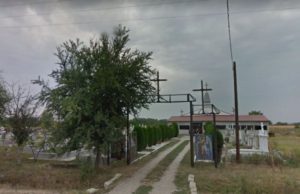 Sicriul criminalului Ionel Lepa nu a putut fi depus în capela cimitirului. Preotul l-a trimis într-o magazie