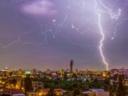 Codul galben de ploi torențiale, vijelii și grindină a fost prelungit. Când scăpăm de vremea rea