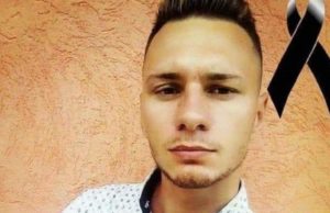 Florin a ieşit cu prietenii la o bere. A murit electrocutându-se pe un vagon de tren, în Italia