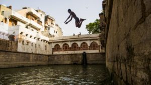 6AF4633D-7C6A-4268-AF94-BE3BD9C37A14