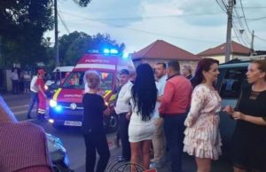 Un medic băut a intrat cu maşina într-un alai de nuntaşi, în Baia Mare. Sunt mai multe victime